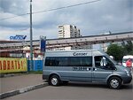Бесплатный автобус Genser в пункт аренды автомобилей АрендаАвто-врх на ул.Добролюбова
